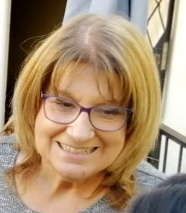 María Varela: «El autor maneja un realismo descarnado, donde lo oscuro de nuestro ser se va reflejando en lo cotidiano».