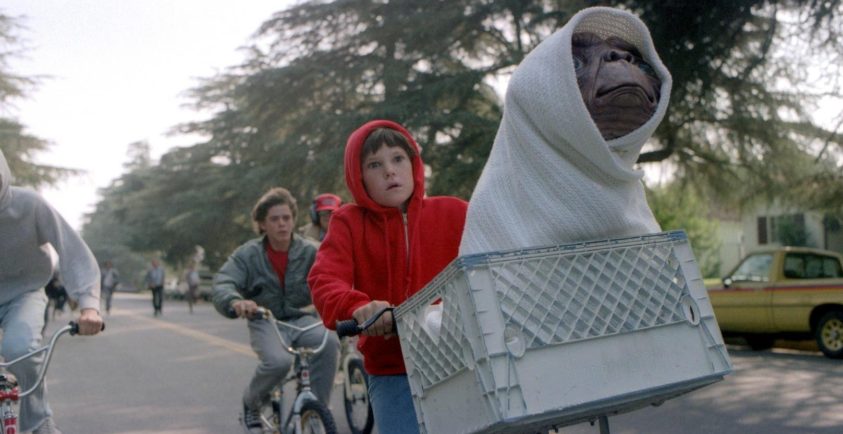 Portada de ET, el extraterrestre