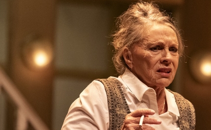 Entrevista a Gloria Demassi